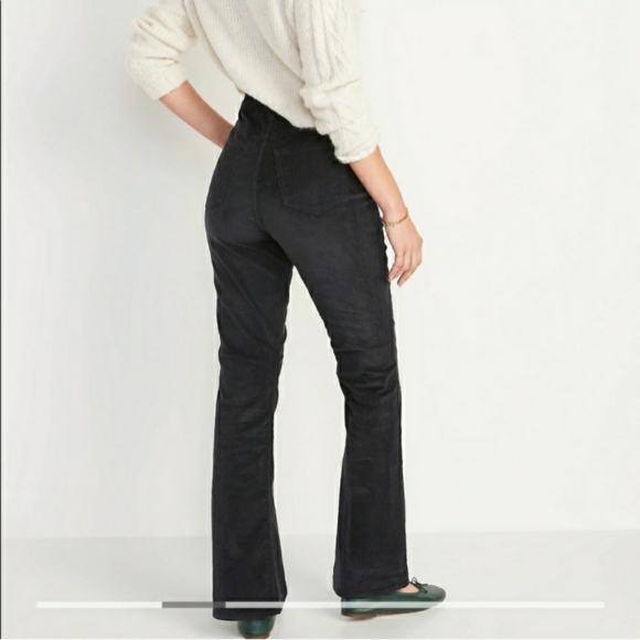 ● Old Navy | Higher High-Waisted Corduroy Flare Pants for Women - Picture 3 of 16